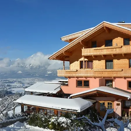 宾馆 & Alpengasthof Pinzgerhof 里斯奥尔巴赫塔