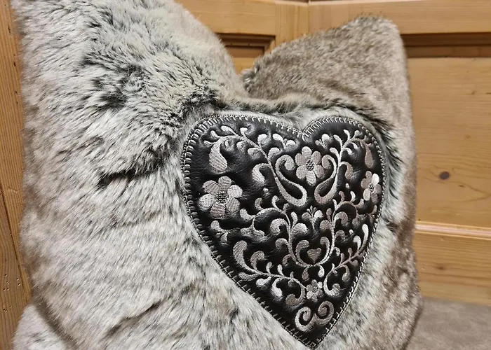 & Alpengasthof Pinzgerhof 宾馆 3*