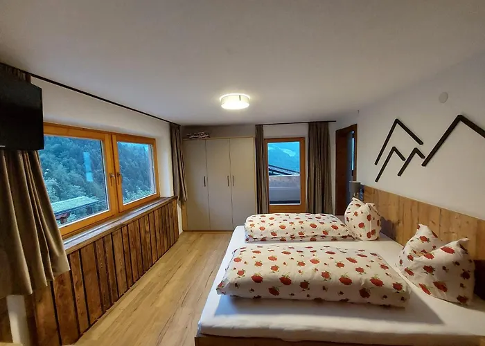 宾馆 & Alpengasthof Pinzgerhof 3*