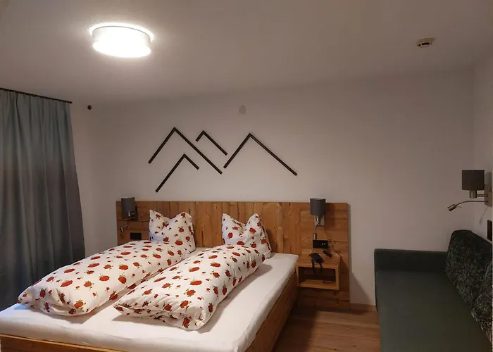 & Alpengasthof Pinzgerhof 3* 里斯奥尔巴赫塔