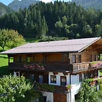 & Alpengasthof Pinzgerhof 3*
