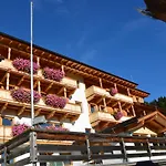 & Alpengasthof Pinzgerhof Locanda Reith im Alpbachtal