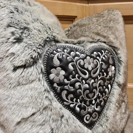 & Alpengasthof Pinzgerhof イン 3*